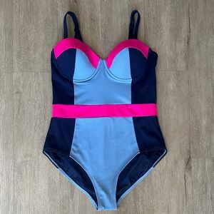 Boden Portofino Cup Size Swimsuit Horizon Color Block One Piece Size 36B